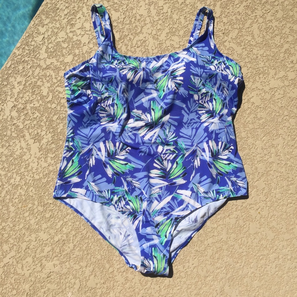 💖💖Swim suits for all size 28 blue floral
